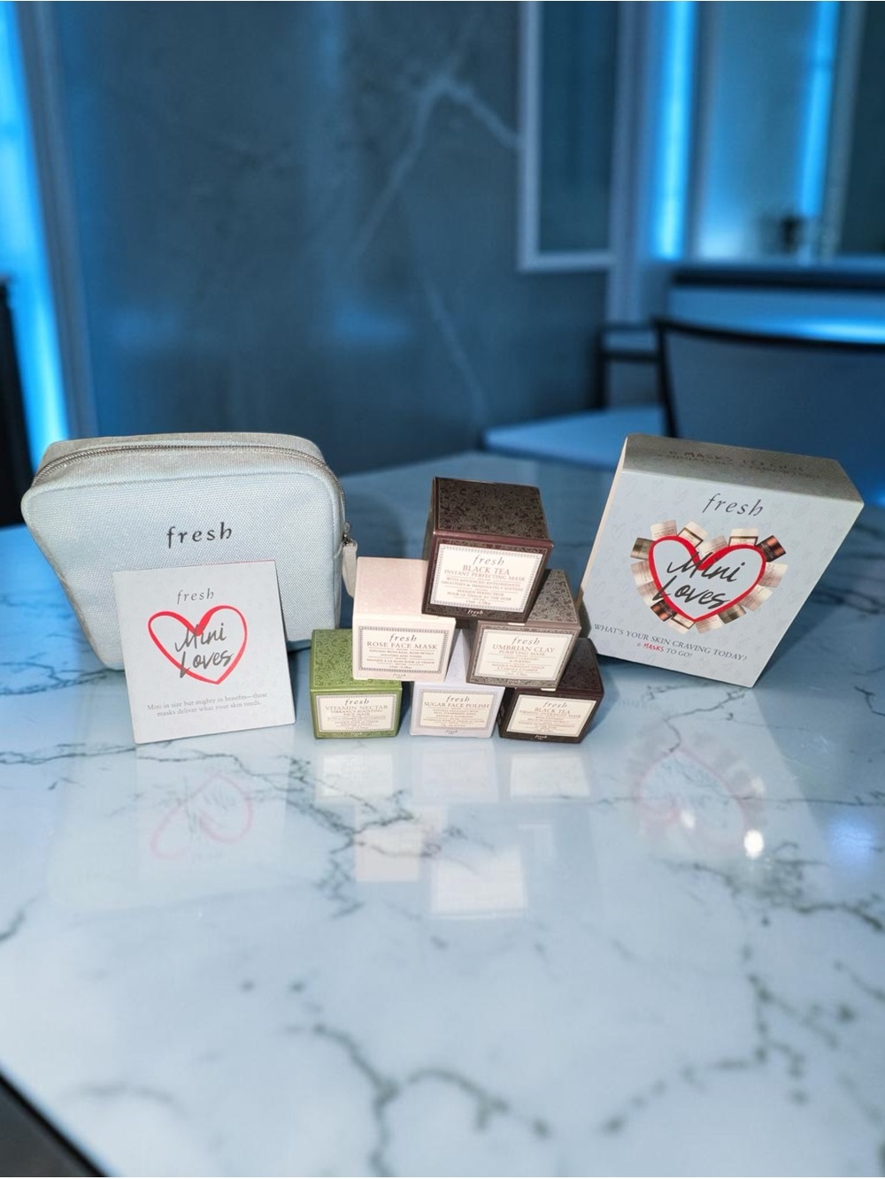 BNIB Fresh Mini Loves – 6 Masks To Go! Skincare Gift Set with Fresh Bag